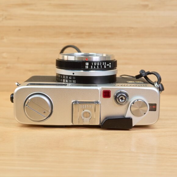 Vintage Minolta Hi-Matic F 35mm Rangefinder Film Camera, Rokkor 38mm f2.7 Lens - Picture 5 of 9